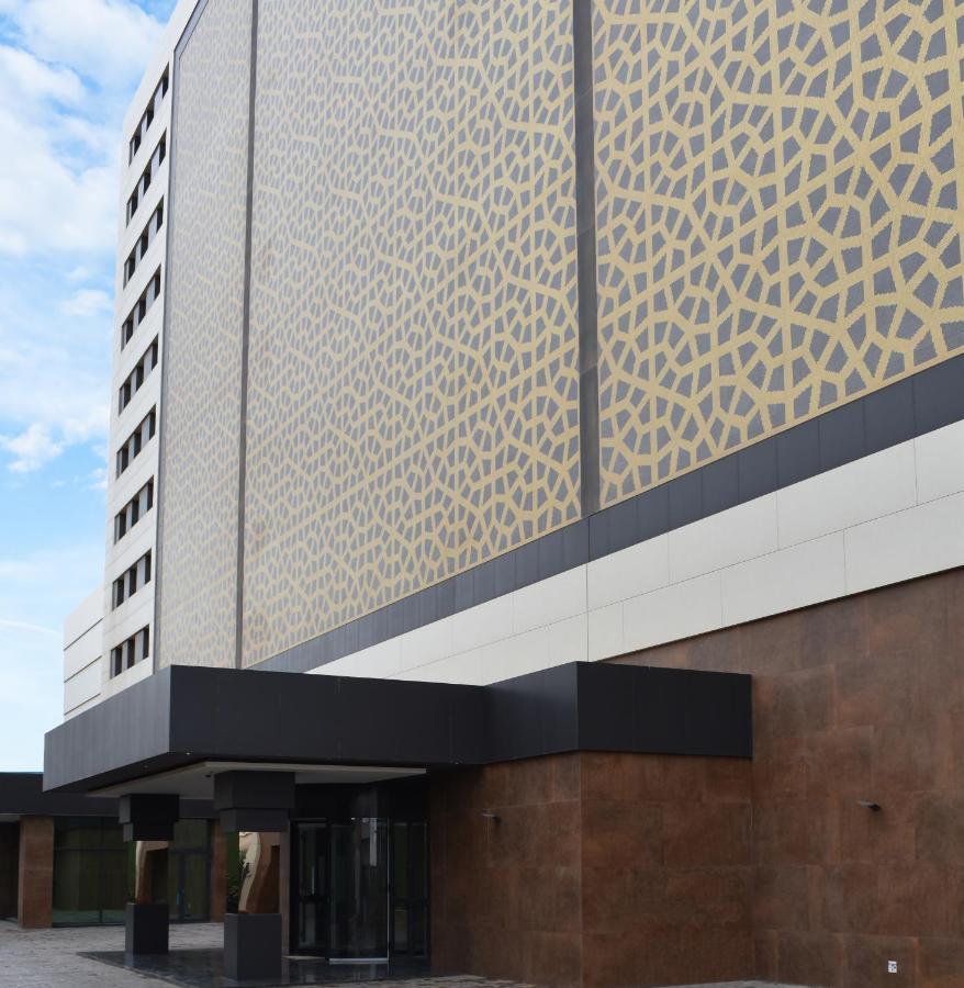 Az Hotels Grand Oran Es Senia Экстерьер фото