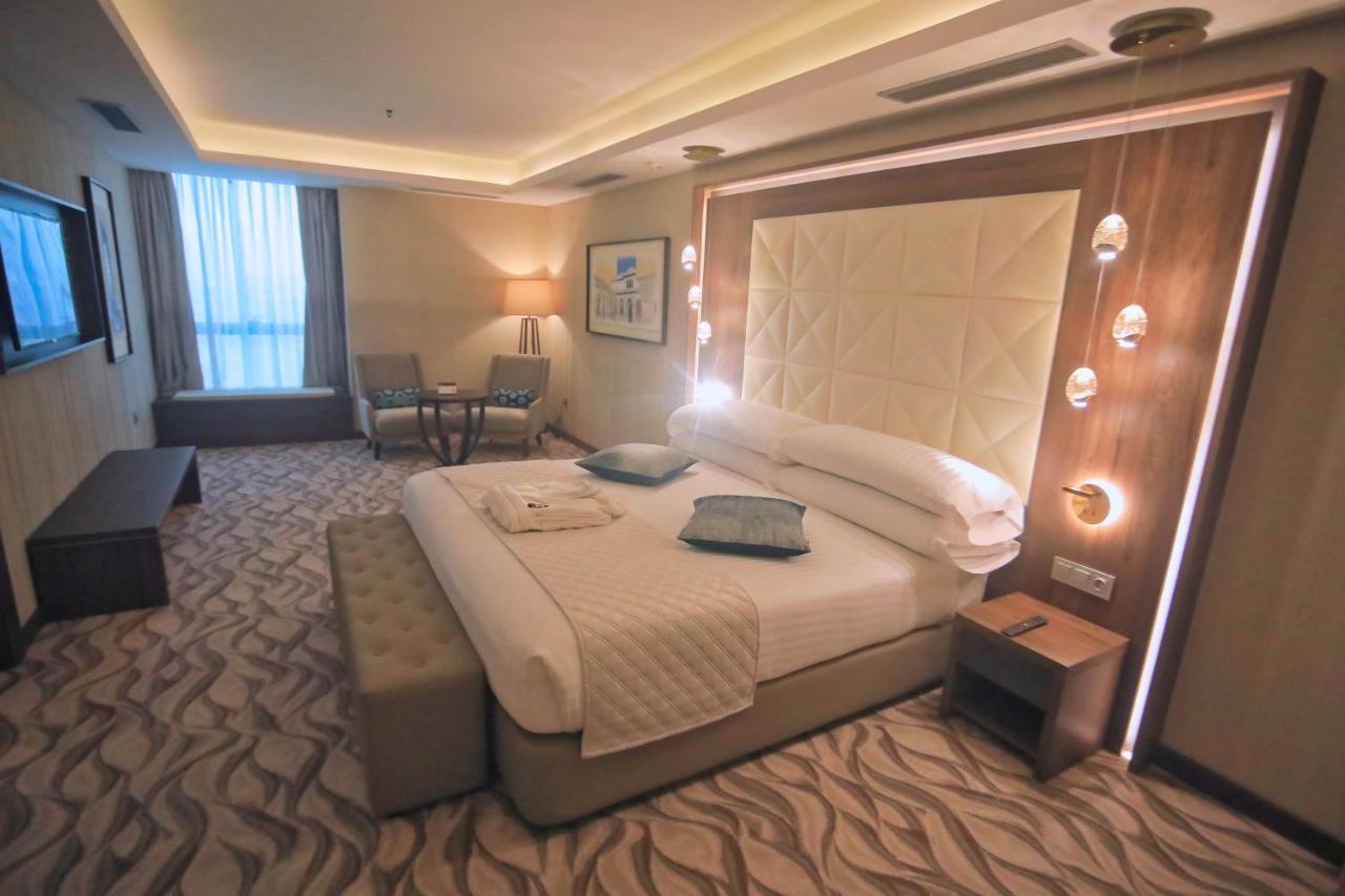 Az Hotels Grand Oran Es Senia Экстерьер фото