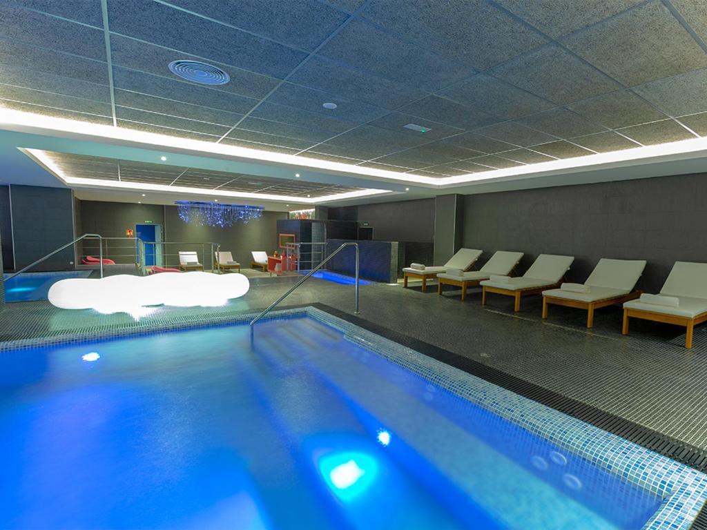 Az Hotels Grand Oran Es Senia Экстерьер фото