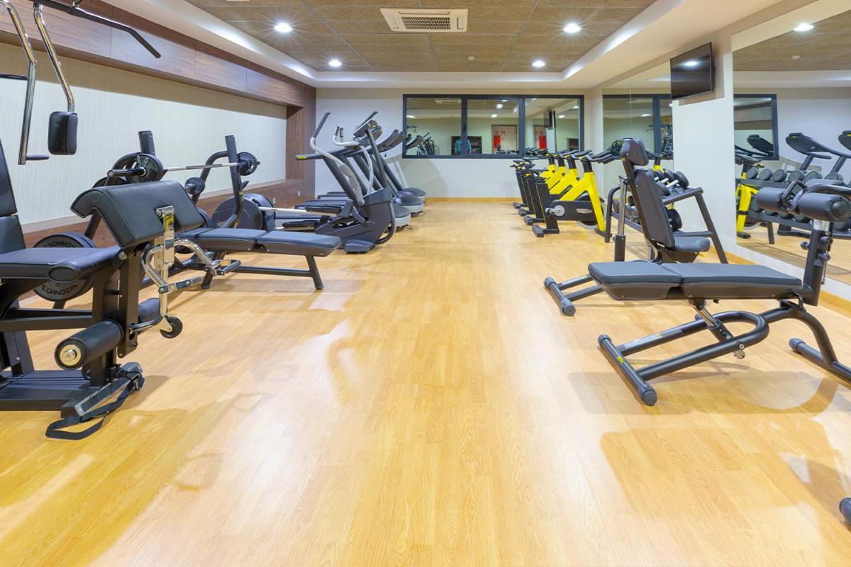 Az Hotels Grand Oran Es Senia Экстерьер фото